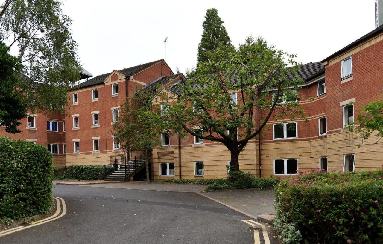 Queen's Hospital Close Near Centre Appartamento
